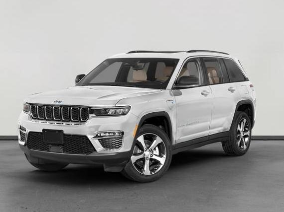 JEEP GRAND CHEROKEE 2024 1C4RJYB69R8959321 image